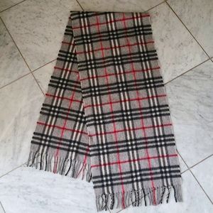 Burberry gray cashmere scarf